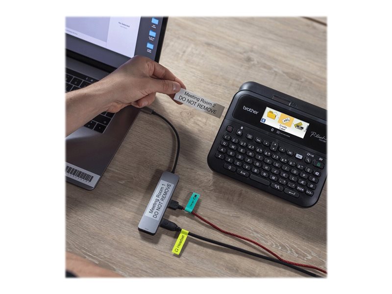 BROTHER Label Printer Desktop model 3.5/ - PTD610BTVPUR1
